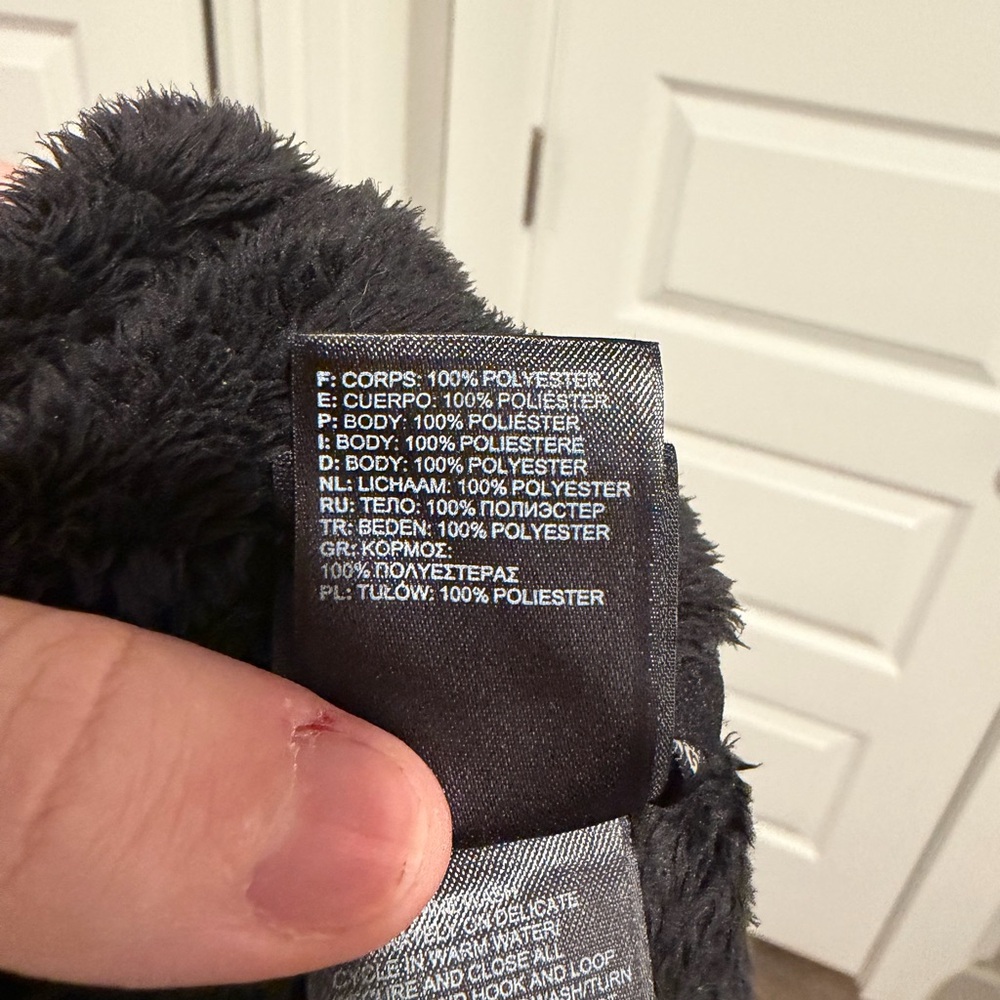 Women’s North Face Jacket - Picture 9 of 9